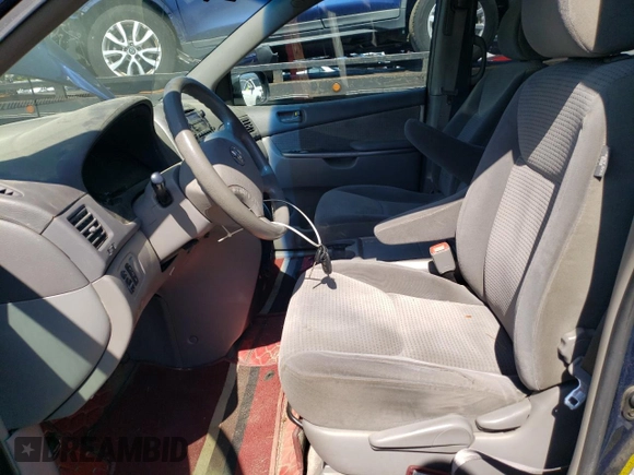 2006 Toyota Sienna CE with VIN 5TDZA23C06S403715, listed as a Copart auction lot 52394345 with 210,541 mi miles and Salvage Title. Bid and sale history available at carsss.com. Image 7.