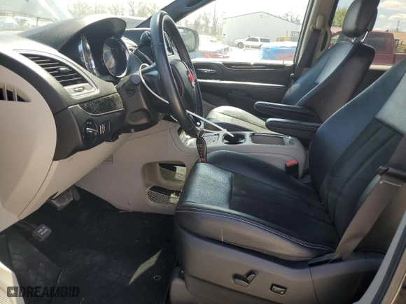 2019 Dodge Grand Caravan SXT with VIN 2C4RDGCG5KR562319, listed as a Copart auction lot 53356455 with 102,092 mi miles and Salvage Title. Bid and sale history available at carsss.com. Image 7.