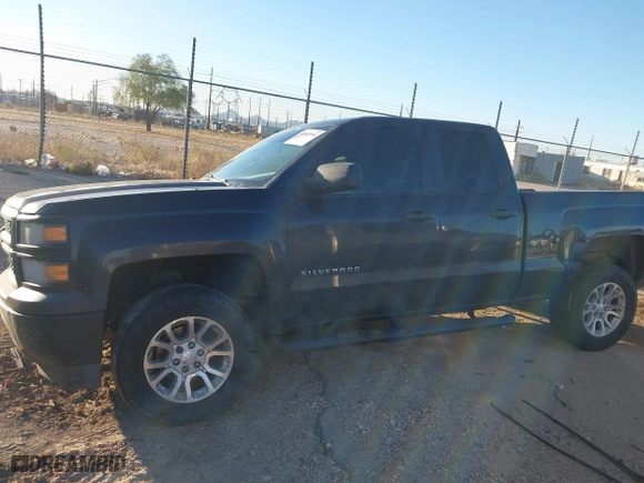 2014 Chevrolet Silverado 1500 Work Truck with VIN 1GCRCPEH7EZ398364, listed as a IAAI auction lot 40852604 with 185,998 mi miles. Bid and sale history available at carsss.com. Image 14.