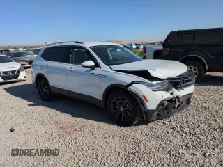 2022 Volkswagen Tiguan SE with VIN 3VV2B7AX4NM049103, listed as a Copart auction lot 61491515 with 39,658 mi miles and Salvage title. Bid and sale history available at DreamBid. Image 4.
