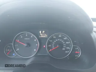 2014 Subaru Legacy 2.5i z VIN 4S3BMBA63E3027520, wystawiony jako IAAI lot #42358893 z przebiegiem 115 209 mil mil oraz . Historia ofert i sprzedaży dostępna na DreamBid. Obrazek 7.
