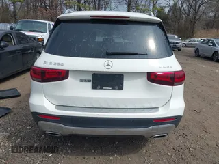 2022 Mercedes-Benz GLB with VIN W1N4M4HB5NW182536, listed as a IAAI auction lot 41885016 with 23,396 mi miles. Bid and sale history available at carsss.com. Image 16.