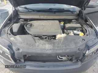 2019 Jeep Cherokee Trailhawk with VIN 1C4PJMBX9KD183116, listed as a Copart auction lot 58518265 with 124,258 mi miles and Salvage title. Bid and sale history available at DreamBid. Image 12.