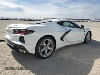 2020 Chevrolet Corvette 3LT with VIN 1G1Y82D45L5000676, listed as a Copart auction lot 42704515 with 0 mi miles and Salvage Title. Bid and sale history available at carsss.com. Image 3.