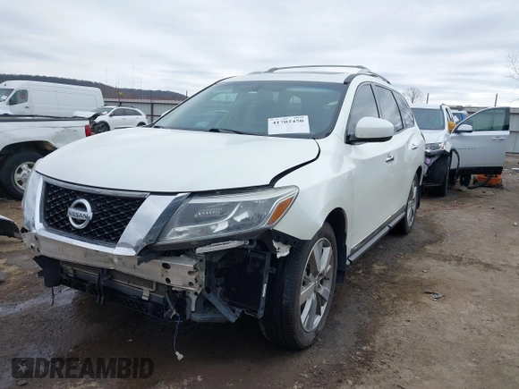 2016 Nissan Pathfinder Platinum with VIN 5N1AR2MM8GC662836, listed as a IAAI auction lot 41702450 with 149,885 mi miles. Bid and sale history available at carsss.com. Image 19.