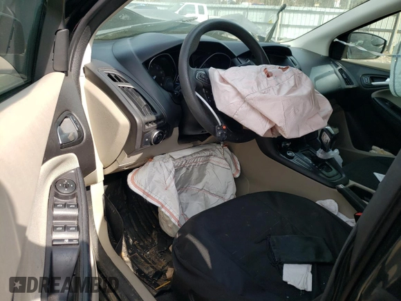 2015 Ford Focus SE with VIN 1FADP3F23FL227610, listed as a Copart auction lot 48946215 with Not provided miles and Salvage title. Bid and sale history available at DreamBid. Image 8.