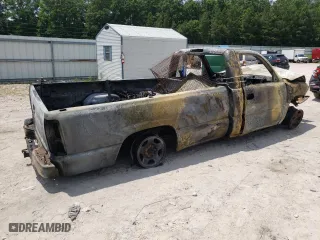 2002 Chevrolet Silverado 1500 with VIN 1GCEC14W32Z225240, listed as a Copart auction lot 58837234 with 0 mi miles and Non Repairable. Bid and sale history available at carsss.com. Image 3.