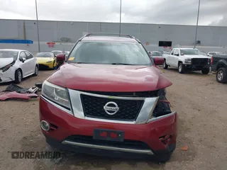 2014 Nissan Pathfinder SV with VIN 5N1AR2MN2EC615825, listed as a IAAI auction lot 41920321 with 167,506 mi miles. Bid and sale history available at carsss.com. Image 13.