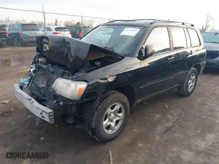2007 Toyota Highlander w/3rd Row with VIN JTEEP21A770210900, listed as a IAAI auction lot 41525094 with 247,325 mi miles. Bid and sale history available at carsss.com. Image 17.
