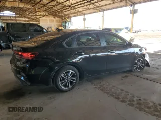 2024 Kia Forte LX with VIN 3KPF24AD9RE812057, listed as a Copart auction lot 50373325 with 7,839 mi miles and Salvage Title. Bid and sale history available at carsss.com. Image 3.