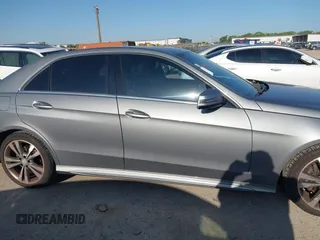 2015 Mercedes-Benz E 350 Sport with VIN WDDHF5KB4FB092696, listed as a IAAI auction lot 41913751 with 154,063 mi miles and . Bid and sale history available at DreamBid. Image 13.