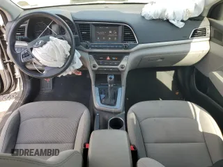 2018 Hyundai Elantra SEL z VIN 5NPD84LF1JH338125, wystawiony jako Copart lot #55301485 z przebiegiem 82 728 mil mil oraz Szkoda całkowita • Salvage title. Historia ofert i sprzedaży dostępna na DreamBid. Obrazek 8.