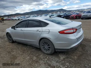 2015 Ford Fusion S with VIN 3FA6P0G72FR224362, listed as a Copart auction lot 48911175 with 160,249 mi miles and Clean Title. Bid and sale history available at carsss.com. Image 2.