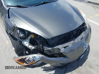 2010 Mazda 3 S Sport with VIN JM1BL1H68A1354696, listed as a IAAI auction lot 42255522 with 218,310 mi miles and . Bid and sale history available at DreamBid. Image 6.