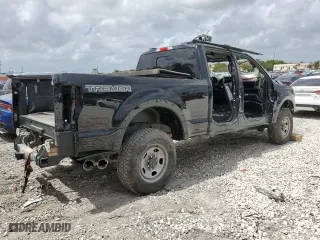 2022 Ford Super Duty F-250 SRW XL with VIN 1FT8W2BT6NEC98200, listed as a Copart auction lot 50189995 with 81,796 mi miles and Salvage Title. Bid and sale history available at carsss.com. Image 3.