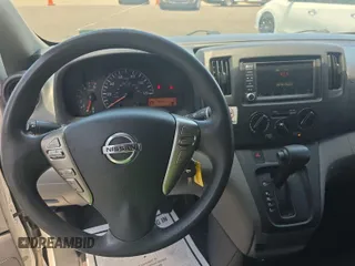 2020 Nissan NV200 SV with VIN 3N6CM0KN7LK705334, listed as a IAAI auction lot 42786967 with 98,164 mi miles and . Bid and sale history available at DreamBid. Image 4.