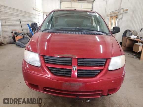 2007 Dodge Grand Caravan SE z VIN 1D4GP24R97B187092, wystawiony jako Copart lot #55498385 z przebiegiem 248 645 mil mil oraz Szkoda całkowita • Salvage title. Historia ofert i sprzedaży dostępna na DreamBid. Obrazek 5.