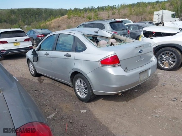2009 Ford Focus SE with VIN 1FAHP35N49W148334, listed as a IAAI auction lot 41887678 with 73,630 mi miles. Bid and sale history available at carsss.com. Image 3.