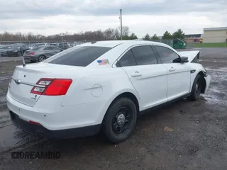 2018 Ford Police Interceptor with VIN 1FAHP2MK6JG137027, listed as a IAAI auction lot 42077115 with 123,851 mi miles and . Bid and sale history available at DreamBid. Image 4.