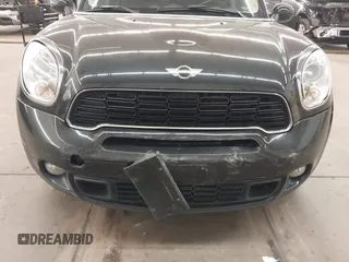 2012 MINI Countryman S z VIN WMWZC5C57CWL55975, wystawiony jako IAAI lot #42155876 z przebiegiem 126 637 mil mil oraz . Historia ofert i sprzedaży dostępna na DreamBid. Obrazek 6.