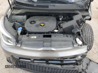 2016 Kia Soul + z VIN KNDJP3A53G7407548, wystawiony jako Copart lot #54845975 z przebiegiem 98 335 mil mil oraz Szkoda całkowita • Salvage title. Historia ofert i sprzedaży dostępna na DreamBid. Obrazek 11.