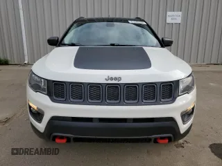 2021 Jeep Compass Trailhawk with VIN 3C4NJDDB7MT533106, listed as a Copart auction lot 59864805 with 117,365 mi miles and Clean title. Bid and sale history available at DreamBid. Image 5.