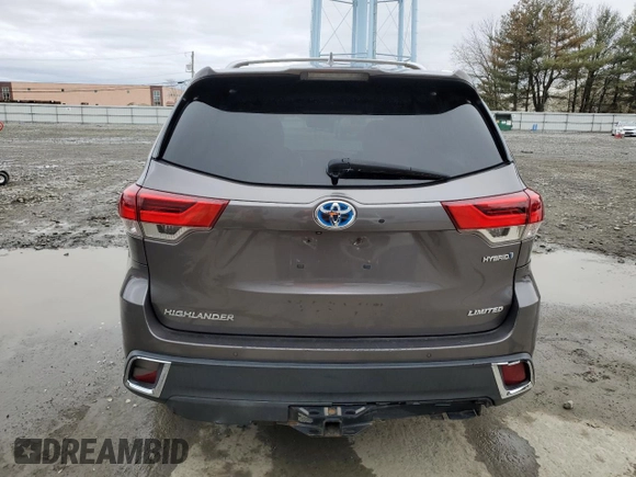 2017 Toyota Highlander Hybrid Limited with VIN 5TDDGRFH2HS031001, listed as a Copart auction lot 49630425 with 72,726 mi miles and Clean title. Bid and sale history available at DreamBid. Image 6.