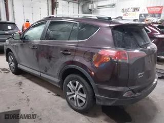 2018 Toyota RAV4 LE with VIN 2T3BFREVXJW737378, listed as a IAAI auction lot 41355320 with 58,609 mi miles. Bid and sale history available at carsss.com. Image 3.