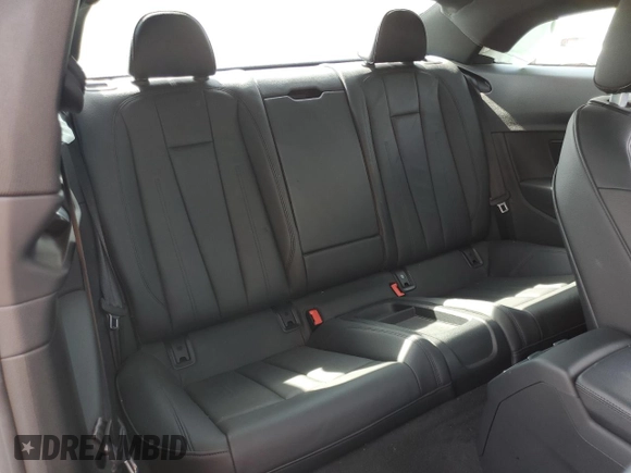 2018 Audi A5 Premium z VIN WAUNNAF59JA049769, wystawiony jako Copart lot #53304215 z przebiegiem 50 572 mil mil oraz Szkoda całkowita • Salvage title. Historia ofert i sprzedaży dostępna na DreamBid. Obrazek 10.