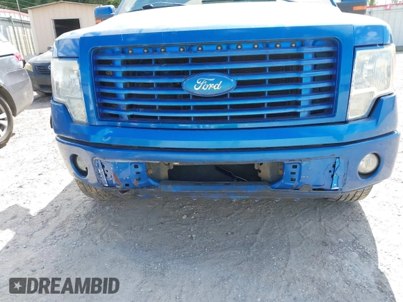 2014 Ford F-150 XL with VIN 1FTEW1CM9EFA37657, listed as a IAAI auction lot 42014824 with 235,969 mi miles. Bid and sale history available at carsss.com. Image 6.