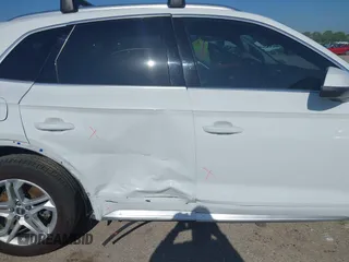 2019 Audi Q5 Premium z VIN WA1ANAFY2K2044754, wystawiony jako IAAI lot #42086002 z przebiegiem 71 354 mil mil oraz . Historia ofert i sprzedaży dostępna na DreamBid. Obrazek 14.