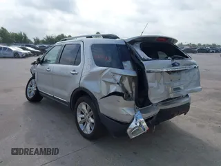 2011 Ford Explorer XLT с VIN 1FMHK7D83BGA50421, выставлен на аукционе IAAI как лот 41110558 с пробегом 206 329 миль миль и . История ставок и продаж доступна на DreamBid. Изображение 3.