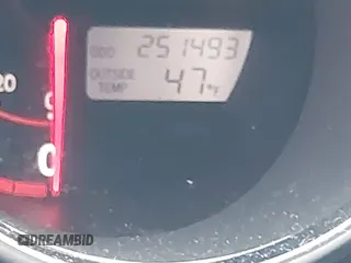 2006 Toyota Matrix STD with VIN 2T1KR32E86C603138, listed as a IAAI auction lot 42012140 with 251,493 mi miles and . Bid and sale history available at carsss.com. Image 15.