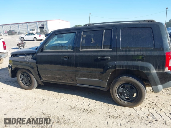 2014 Jeep Patriot Altitude with VIN 1C4NJPBA7ED534498, listed as a IAAI auction lot 40634890 with 115,330 mi miles and . Bid and sale history available at DreamBid. Image 13.