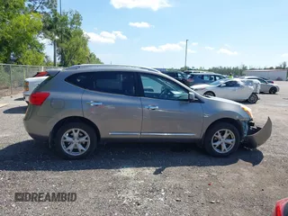 2011 Nissan Rogue SV with VIN JN8AS5MT1BW167276, listed as a IAAI auction lot 41805802 with 105,287 mi miles. Bid and sale history available at carsss.com. Image 13.