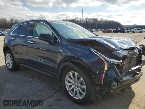 2020 Cadillac XT4 AWD Luxury with VIN 1GYFZBR41LF072810, listed as a Copart auction lot 46290883 with 28,258 mi miles and . Bid and sale history available at carsss.com. Image 4.