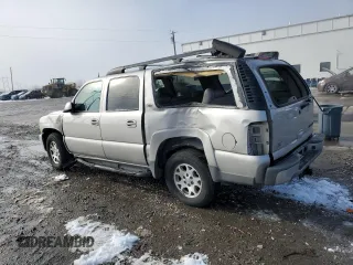 2004 Chevrolet Suburban Z71 with VIN 3GNFK16Z74G314849, listed as a Copart auction lot 46052385 with 200,673 mi miles and Salvage Title. Bid and sale history available at carsss.com. Image 2.