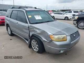 2008 Subaru Forester X with VIN JF1SG65628H719886, listed as a IAAI auction lot 42111003 with 184,028 mi miles and . Bid and sale history available at DreamBid. Image 1.