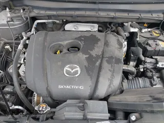 2023 Mazda CX-5 S Carbon Edition z VIN JM3KFBCM7P0226930, wystawiony jako IAAI lot #41939956 z przebiegiem 29 477 mil mil oraz . Historia ofert i sprzedaży dostępna na DreamBid. Obrazek 10.