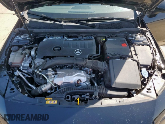 2022 Mercedes-Benz CLA 250 z VIN W1K5J4GB2NN314041, wystawiony jako Copart lot #52886425 z przebiegiem 32 535 mil mil oraz Szkoda całkowita • Salvage title. Historia ofert i sprzedaży dostępna na DreamBid. Obrazek 11.