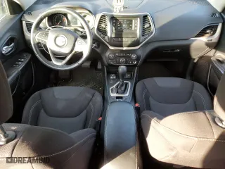 2016 Jeep Cherokee Altitude with VIN 1C4PJMCSXGW252863, listed as a Copart auction lot 88013815 with 137,492 mi miles and Salvage Title. Bid and sale history available at carsss.com. Image 8.
