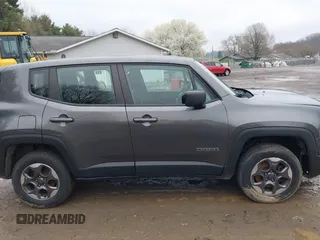 2016 Jeep Renegade Sport with VIN ZACCJBATXGPC85695, listed as a IAAI auction lot 42010070 with 131,839 mi miles. Bid and sale history available at carsss.com. Image 13.