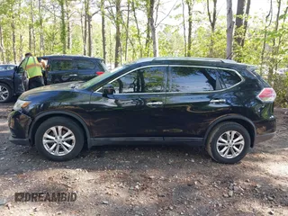 2016 Nissan Rogue SL with VIN 5N1AT2MT3GC810500, listed as a IAAI auction lot 42115290 with 72,639 mi miles and . Bid and sale history available at carsss.com. Image 15.
