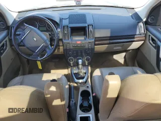 2011 Land Rover LR2 HSE z VIN SALFT2BN3BH279480, wystawiony jako Copart lot #56786325 z przebiegiem 146 686 mil mil oraz Tytuł czysty. Historia ofert i sprzedaży dostępna na DreamBid. Obrazek 8.