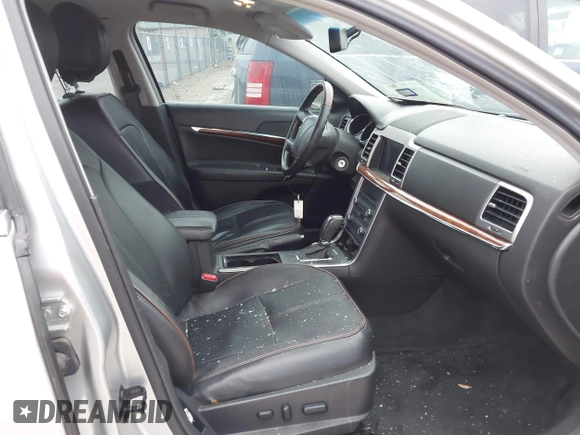 2012 Lincoln MKZ with VIN 3LNHL2GCXCR823816, listed as a IAAI auction lot 41902334 with 145,680 mi miles and . Bid and sale history available at DreamBid. Image 5.