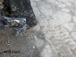 2018 Jeep Wrangler Unlimited Rubicon z VIN 1C4HJXFG6JW136094, wystawiony jako Copart lot #81048134 z przebiegiem Nie podano mil oraz Szkoda całkowita • Salvage title. Historia ofert i sprzedaży dostępna na DreamBid. Obrazek 11.