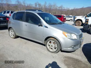 2009 Chevrolet Aveo 1LT with VIN KL1TD66E39B670755, listed as a IAAI auction lot 41617362 with 179,075 mi miles and . Bid and sale history available at DreamBid. Image 1.