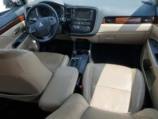 2014 Mitsubishi Outlander SE with VIN JA4AD3A32EZ015938, listed as a Copart auction lot 59175025 with 178,237 mi miles and Salvage title. Bid and sale history available at DreamBid. Image 8.
