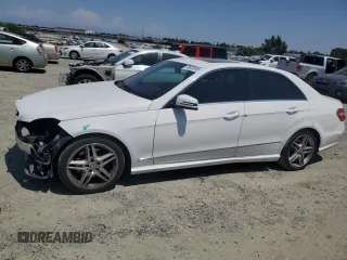 2013 Mercedes-Benz E 350 Luxury z VIN WDDHF5KB1DA664178, wystawiony jako Copart lot #59930545 z przebiegiem 210 259 mil mil oraz Szkoda całkowita • Salvage title. Historia ofert i sprzedaży dostępna na DreamBid. Obrazek 1.