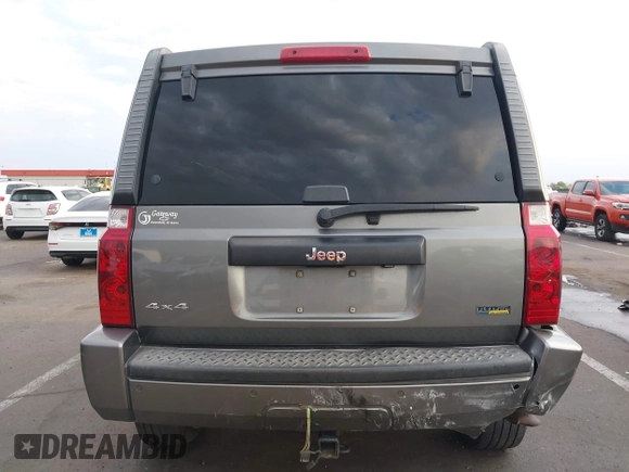 2008 Jeep Commander Sport with VIN 1J8HG48NX8C172027, listed as a IAAI auction lot 42756337 with 178,777 mi miles and . Bid and sale history available at DreamBid. Image 16.